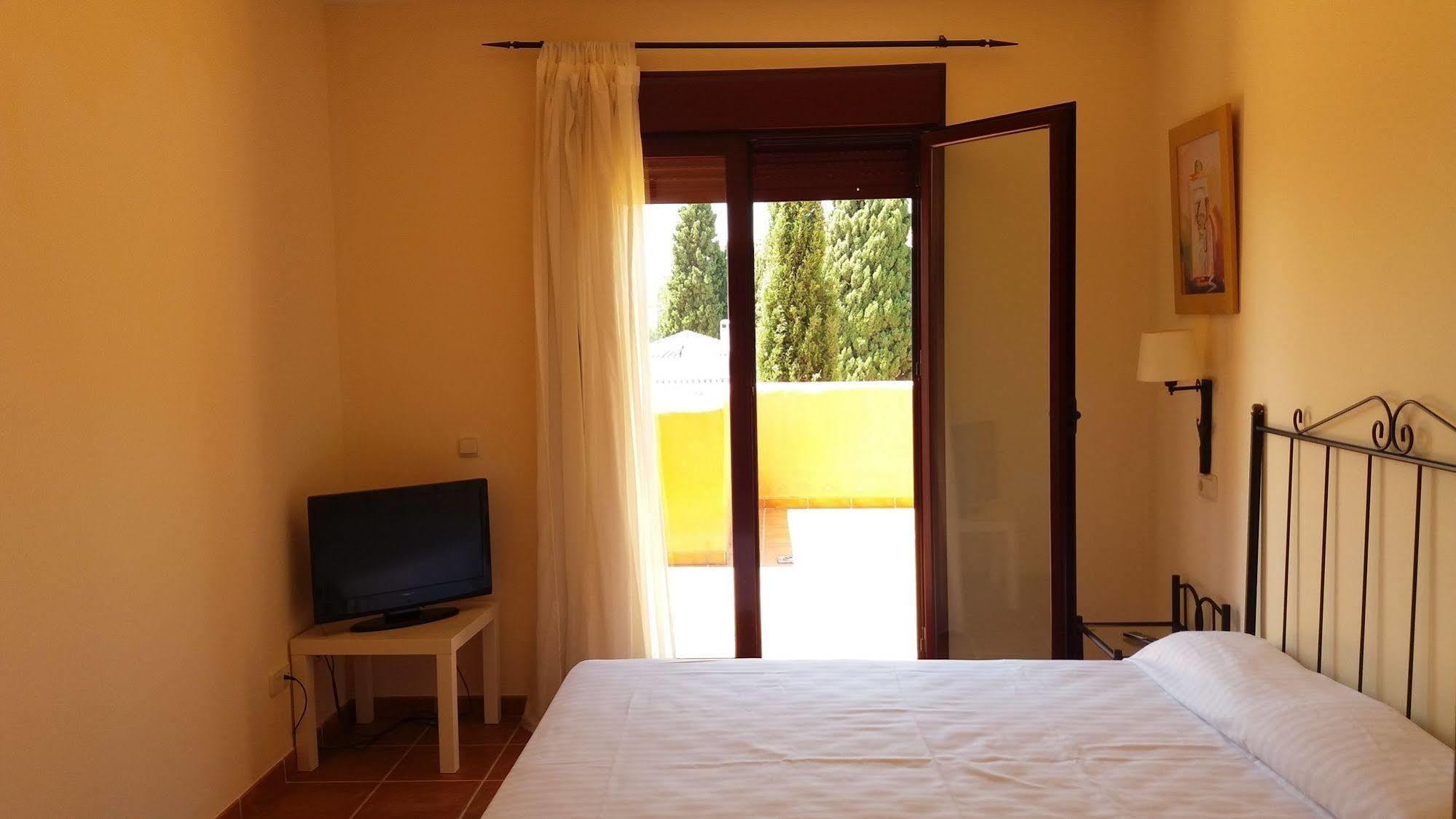 Benahavís Royal Suites Marbella מראה חיצוני תמונה